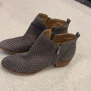 Lucky women’s booties in grey/taupe. Excellent condition.  Size 7.5 M